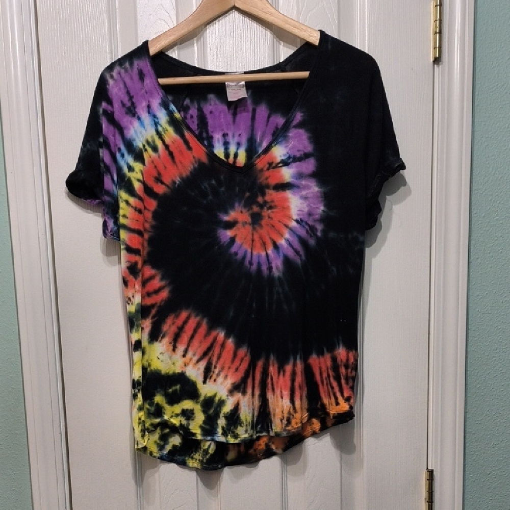 No Boundaries Black and Purple Relaxed Short Sleeve Tee